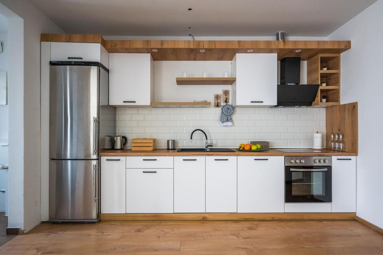 Spacious And Bright 2Bdr Apartment In The Old Town Sarajewo Zewnętrze zdjęcie