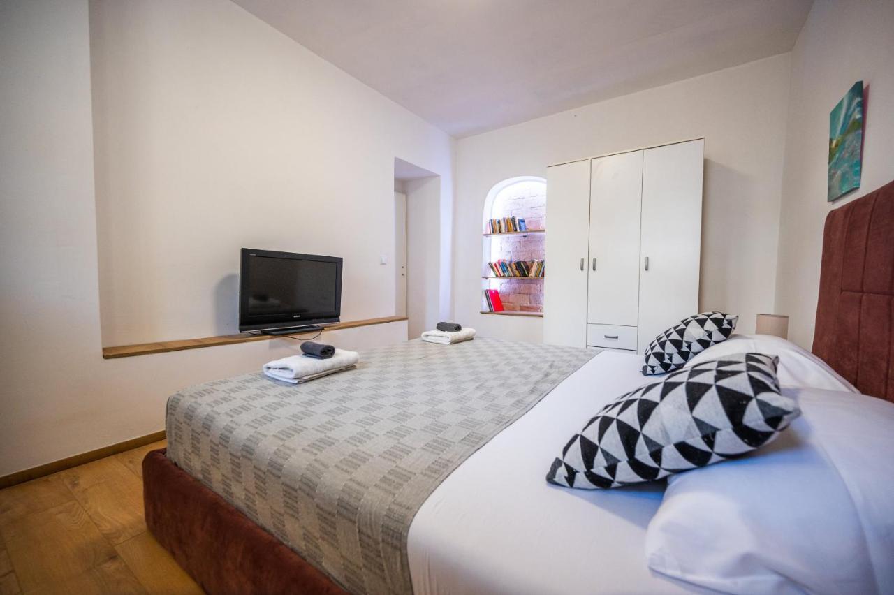 Spacious And Bright 2Bdr Apartment In The Old Town Sarajewo Zewnętrze zdjęcie